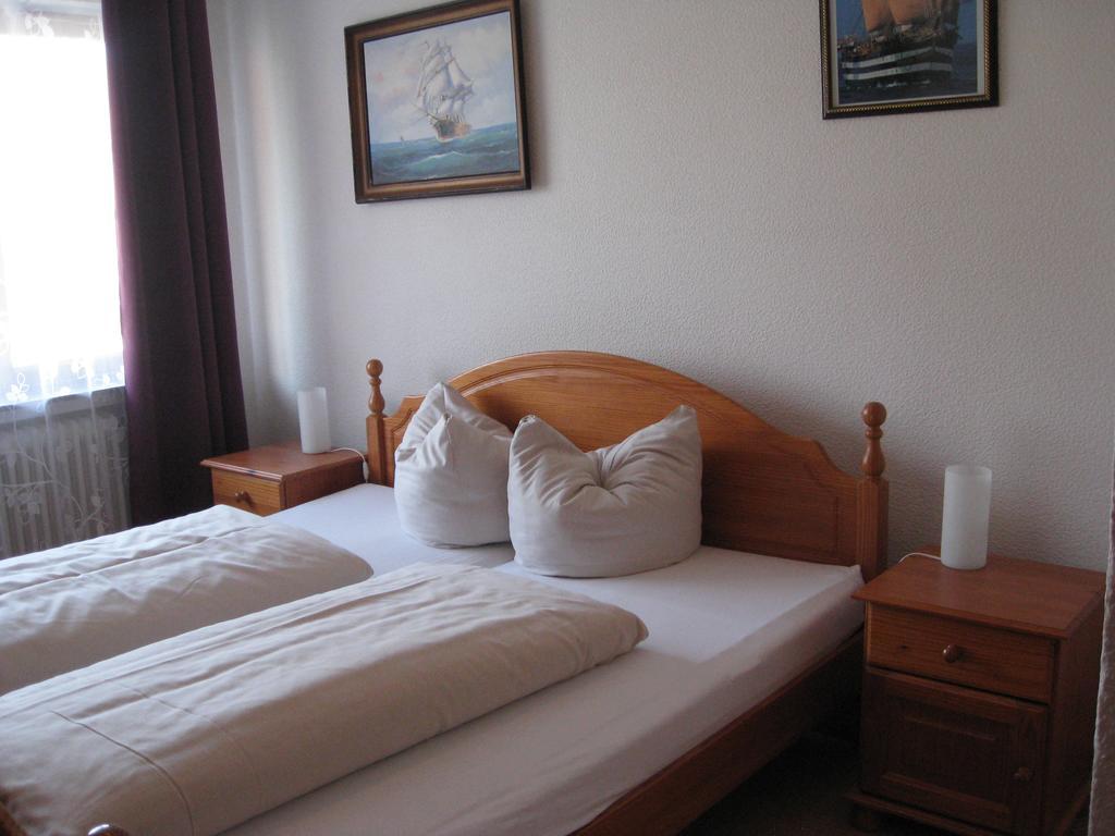 Hotel-Restaurant Cafe Caro Carolinensiel Luaran gambar
