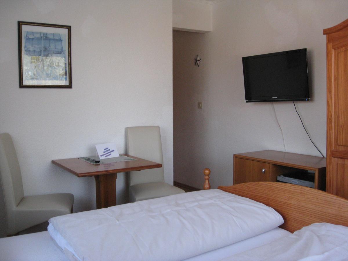 Hotel-Restaurant Cafe Caro Carolinensiel Luaran gambar
